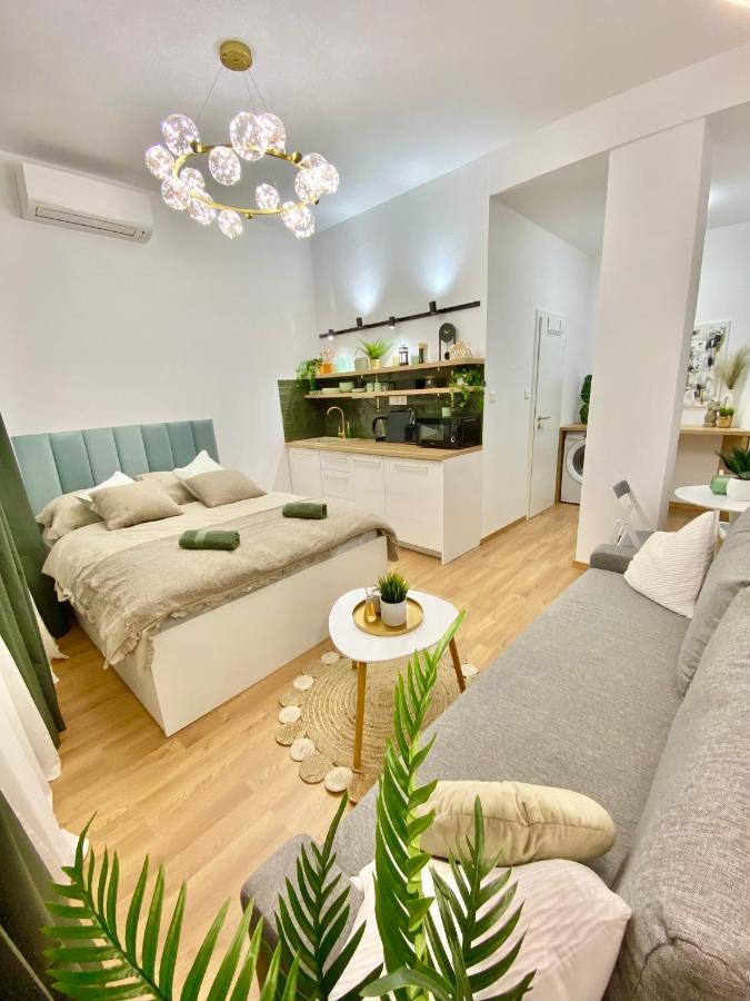 ברטיסלאבה Brand New Design Studio Emerald - Old Town A/C מראה חיצוני תמונה