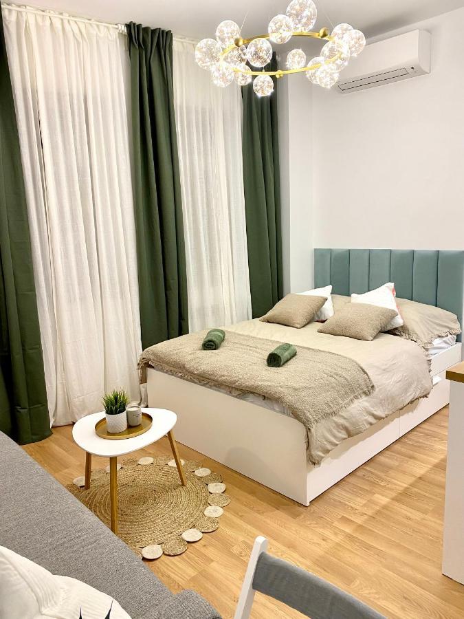 ברטיסלאבה Brand New Design Studio Emerald - Old Town A/C מראה חיצוני תמונה